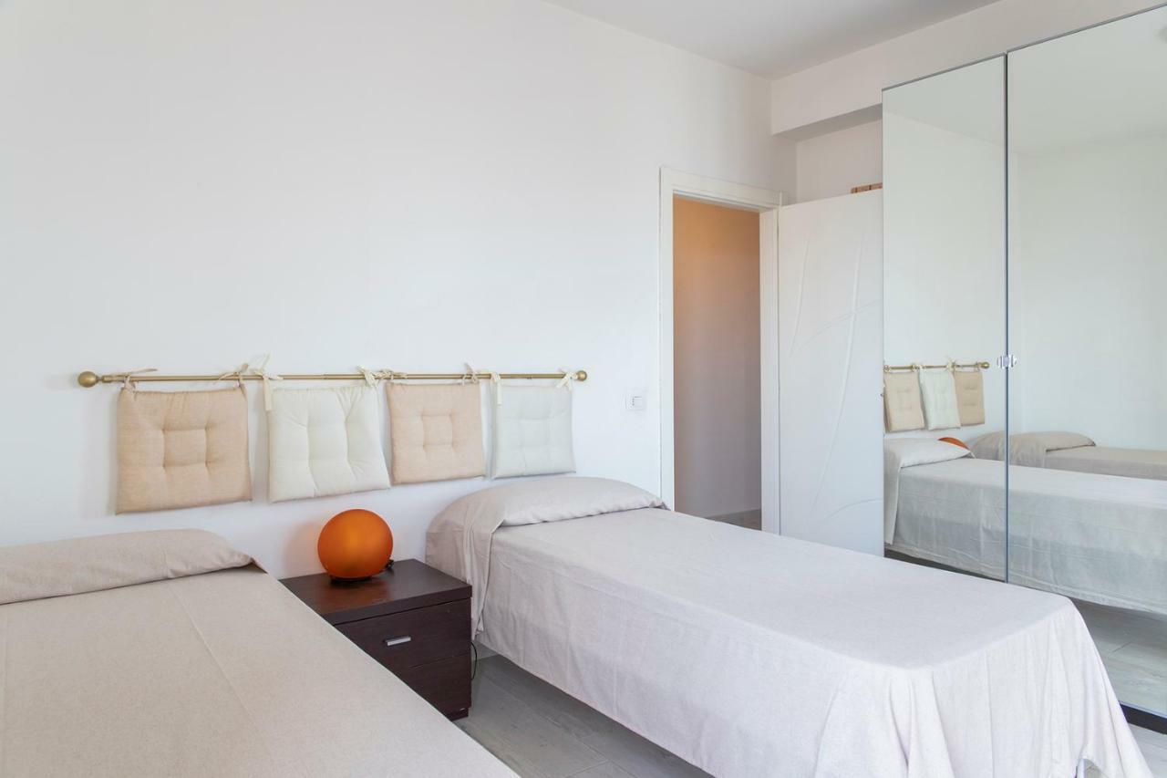 Appartamento Alex Vista Mare Lido di Camaiore Exterior foto